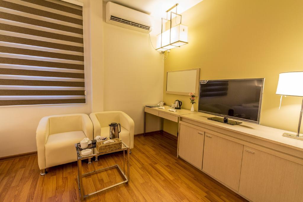 Hotel 7 Mile Yangon Ngoại thất bức ảnh
