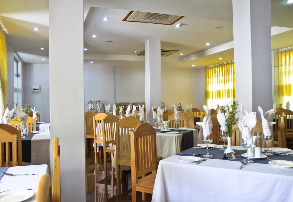 Hotel 7 Mile Yangon Ngoại thất bức ảnh